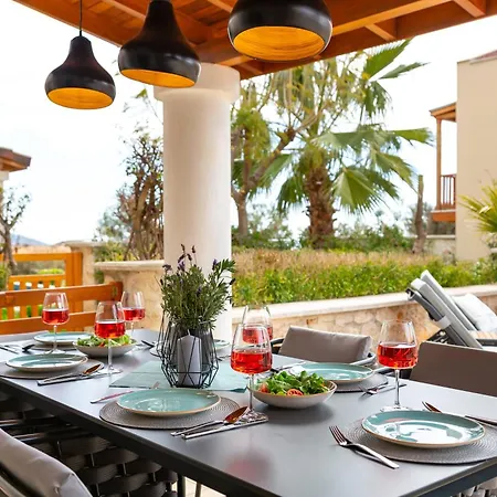 Villa Leyla *